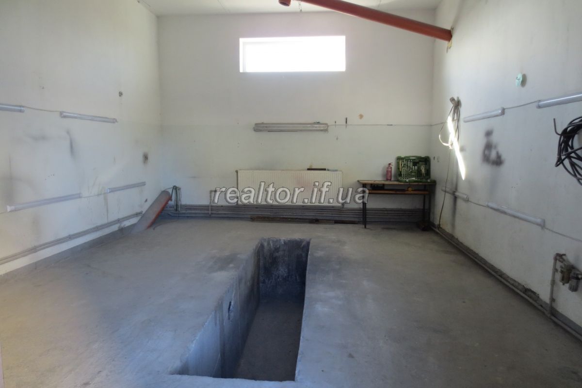 Orenda_prymishchennya_pid_mahazyn_avtozapchastyn_TIR_13968_22_1507643903.jpg