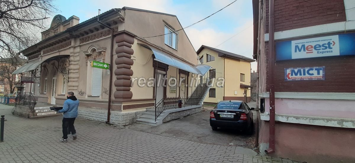 Оренда приміщення по вулиці Лепкого площа 30 метрів перший поверх
