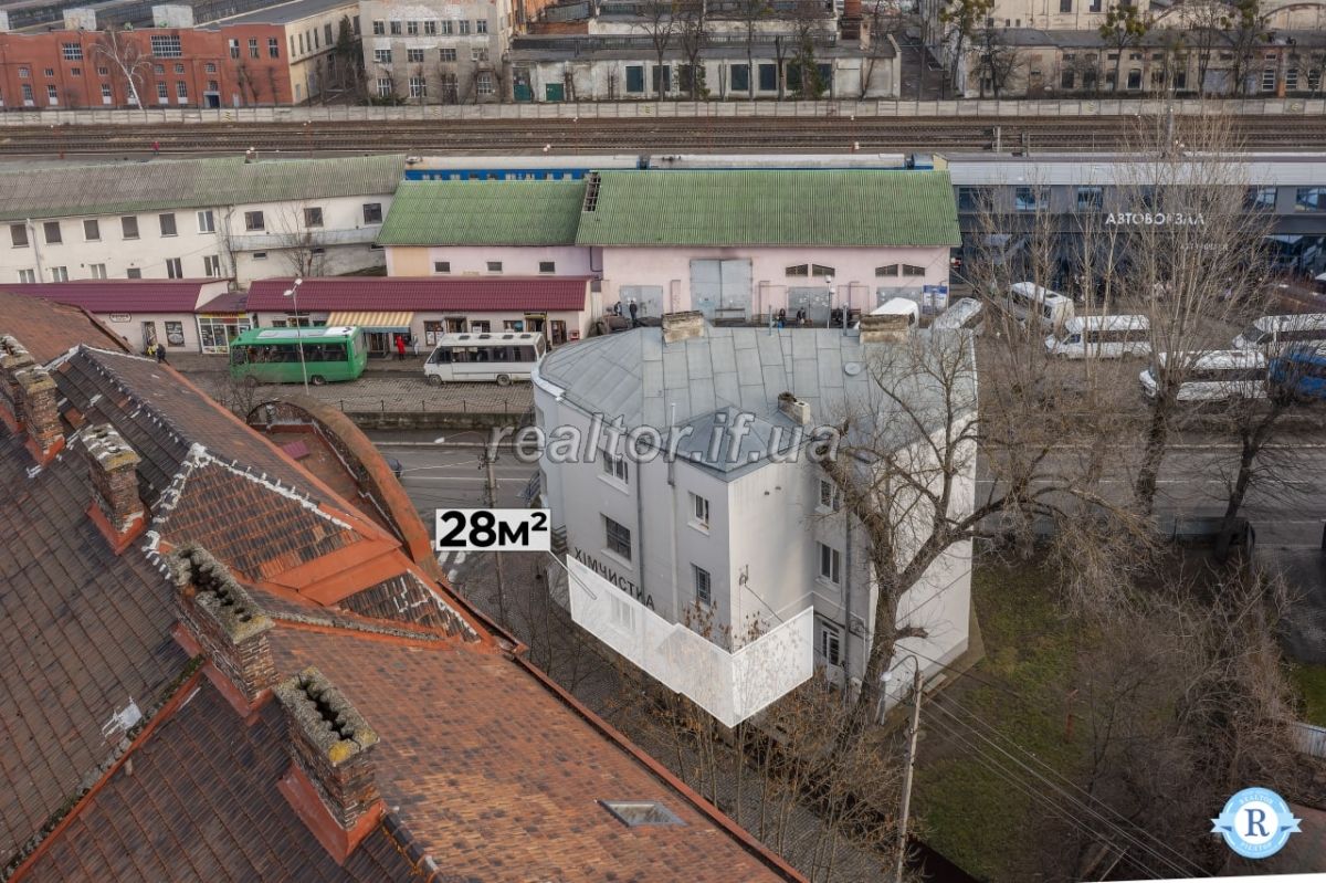 Orenda_prymishchennya_poruch_z_avtovokzalom_21179_11_1642407703.jpeg