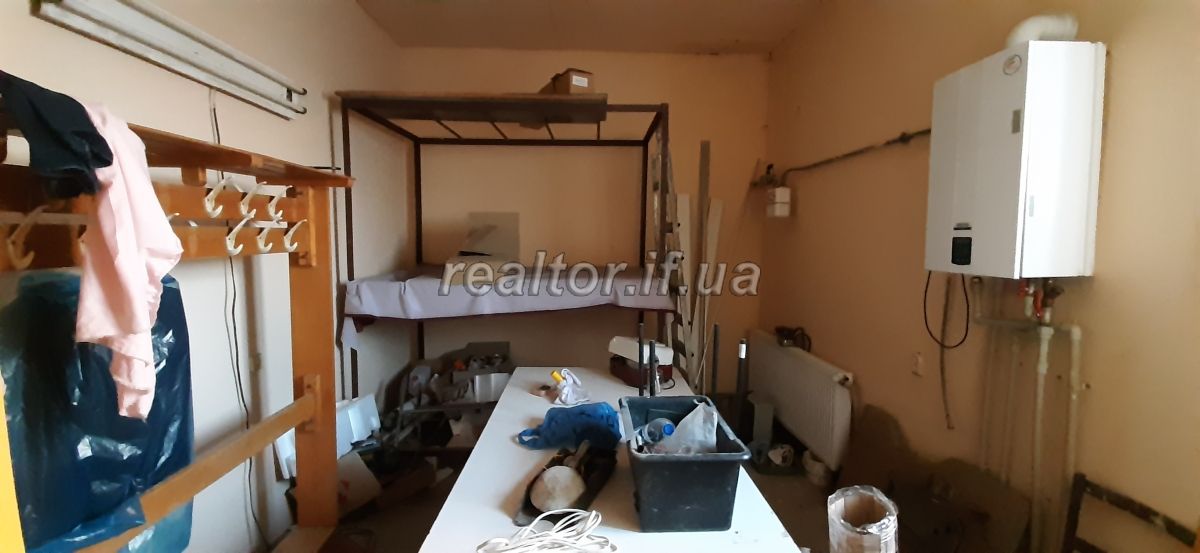 Orenda_shveinoho_tsekhu_chastkovo_z_obladnannyam__po_vulPobutova_18103_5_1660152963.jpeg