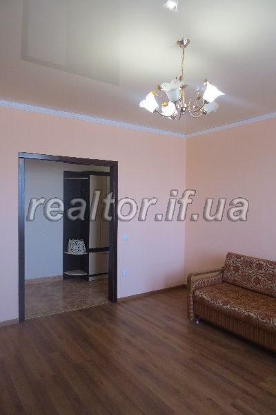 Orenda_trykimnatnoyi_kvartyry_v_novobudovi_z_shchoino_zakinchenym_yevroremontom_12251_5_1487000049.jpg