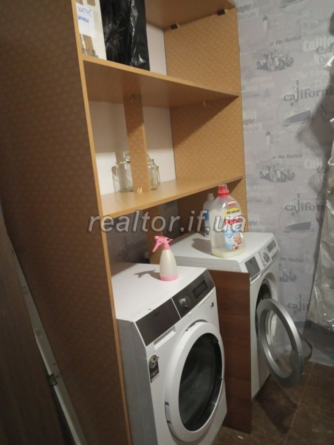 Orenda_velykoyi_kvartyry_v_tsentralnii_chastyni_mista_17313_15_1573637602.jpg