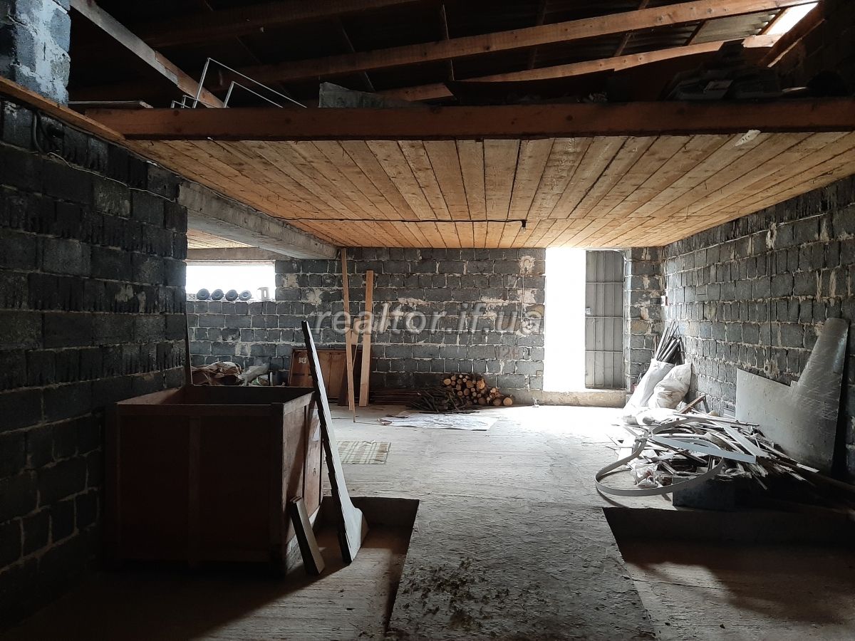 Orenda_vyrobnycho-skladskoho_prymishchennya_v_Uhrynovi_22445_3_1686730884.jpeg