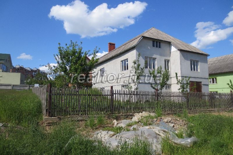 Osobnyak_10_khv_vid_avtostantsiyi_v_Pasichnii_10853_3_1463670287.jpg