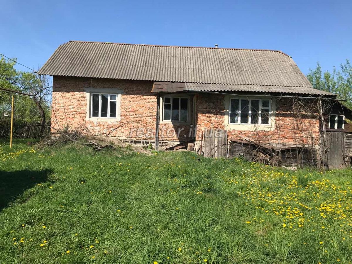 Osobnyak_v_Kolodiyivtsi_z_velykoyu_zemelnoyu_dilyankoyu_v_stani_syrtsya_14754_2_1524497556.jpg