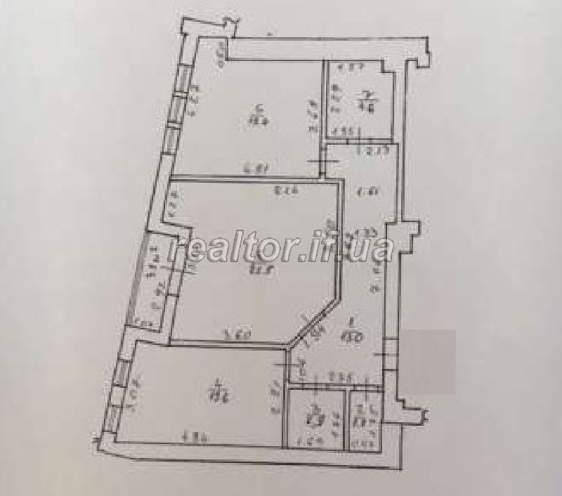 A complete apartment with documents on Miller Street in the city center.