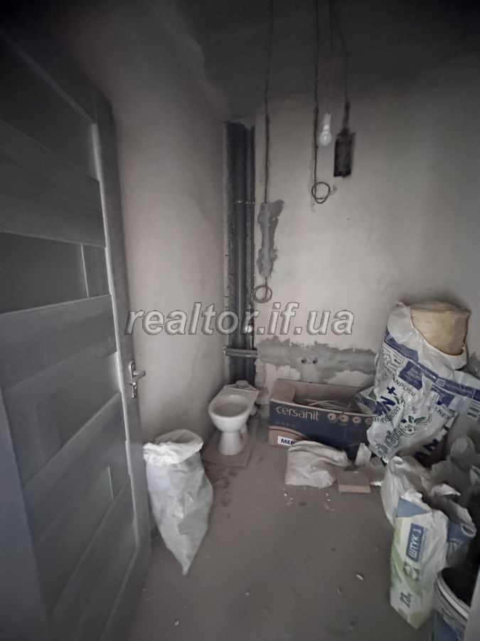 Prodam_2_kimnatnu_kvartyru_v_ZhK_Lypky_mozhlyvist_zavershyty_remont_na_svii_smak_23162_16_1720594976.jpeg