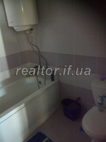 Prodam_2k_novostroiku_sdannuyu_v_ekspluatatsyyu_v_kottedzhe_s_evroremontom_7489_2_1421165280.jpg