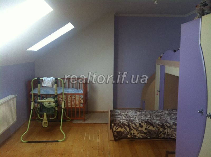 Prodam_4_kimnatnu_dvokhrivnevu_kvartyru_6844_2_1410785984.jpg