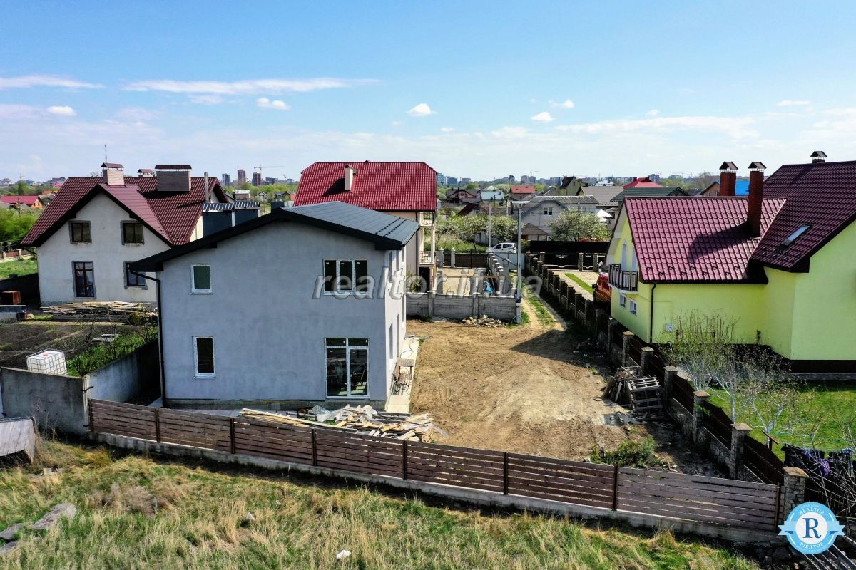 Prodam_zatyshnyi_budynok_dlya_vashoyi_sim«yi_16973_9_1588666855.jpg