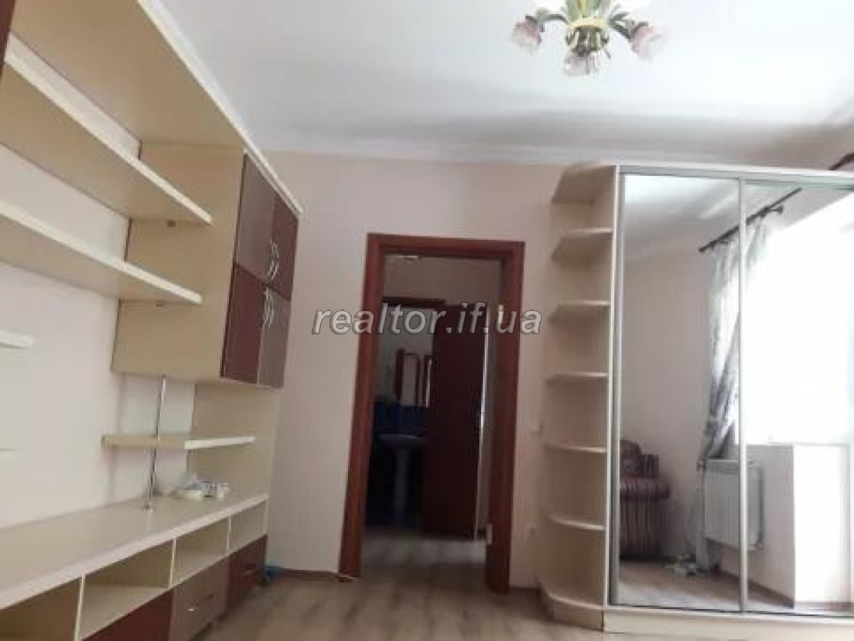 Prodayetsya_1_kimnatna_kvartyra_hotova_do_prozhyvannya_po_vulytsi_Symonenka_16950_4_1568125741.jpg