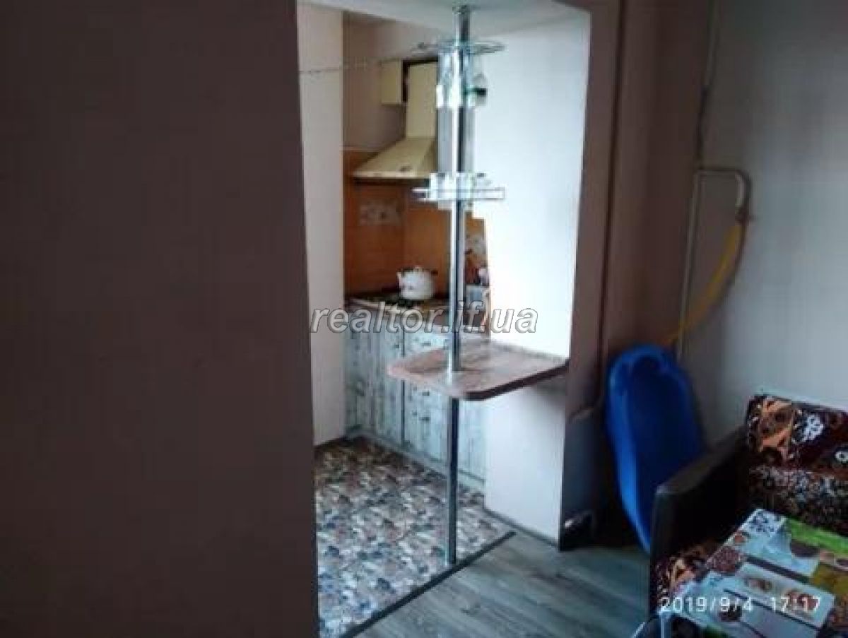 Prodayetsya_1_kimnatna_kvartyra_poblyzu_Metro_po_vulytsi_Vovchynetska_16986_9_1568637923.jpg