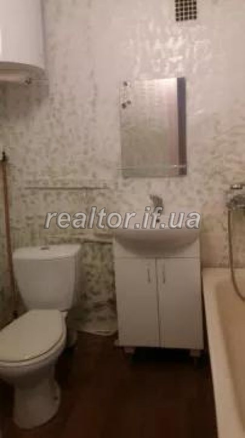 Prodayetsya_1_kimnatna_kvartyra_v_zhylomu_stani_po_vulytsi_Troleibusna_16797_3_1566464248.jpg