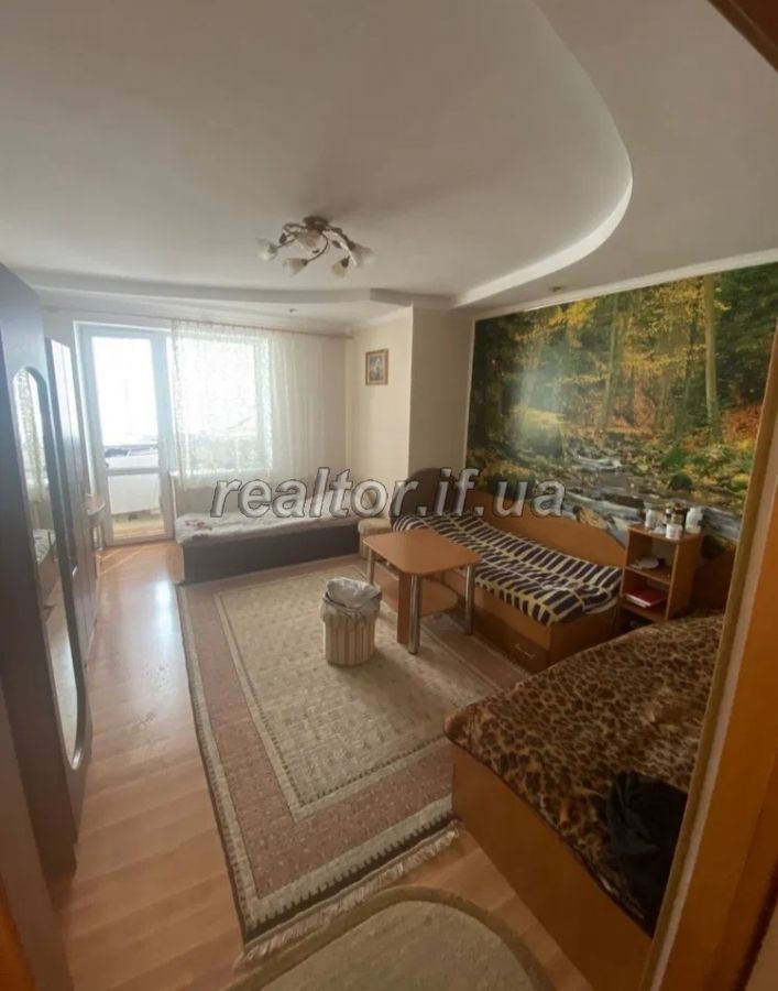 1-Zimmer-Wohnung zum Verkauf in der Nadrichna-Straße renoviert