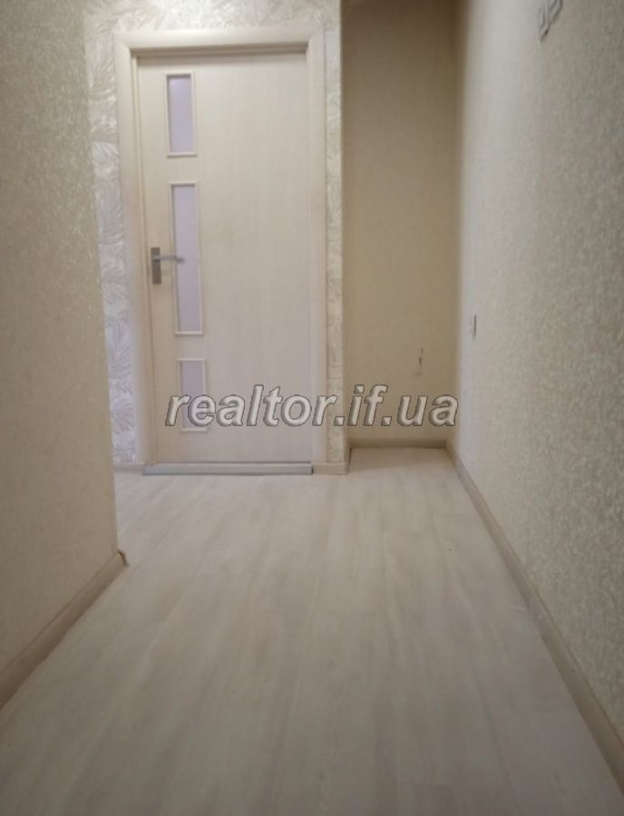 Prodayetsya_1_kimnatna_kvartyra_z_yevroremontom_v_tsentri_Ivano-Frankivska_po_vulytsi_Dovhii_21447_2_1661861698.jpeg