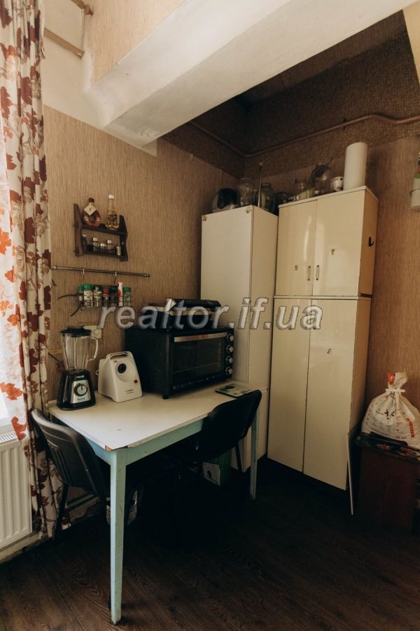 Prodayetsya_2-kimnatna_kvartyra_z_indyvidualnym_opalennyam_na_vulytsi_Chornovola_22999_9_1714399708.jpeg
