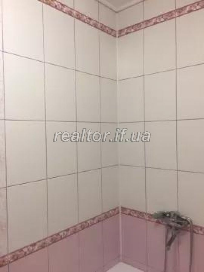 Prodayetsya_2_kimnatna_kvartyra_po_vulytsi_Bohdana_Khmelnytskoho_16491_3_1561191143.jpg