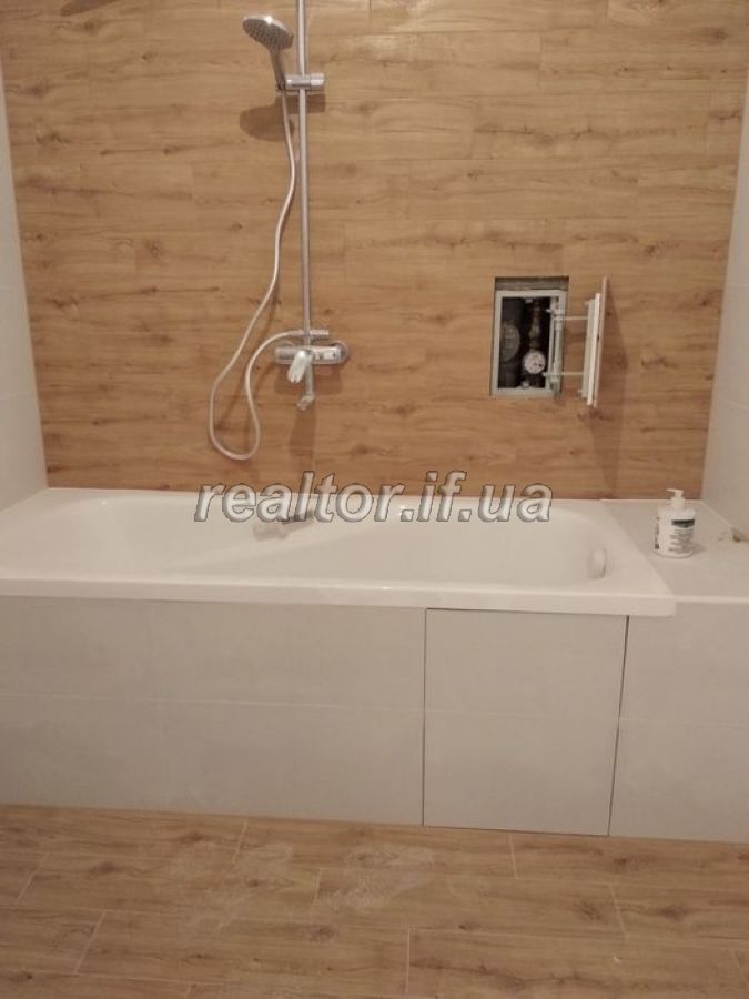 Prodayetsya_2_kimnatna_kvartyra_po_vulytsi_Vysochana_v_Zhytlovomu_Kompleksi_Tsentralne_Mistechko_20904_2_1634817090.jpeg