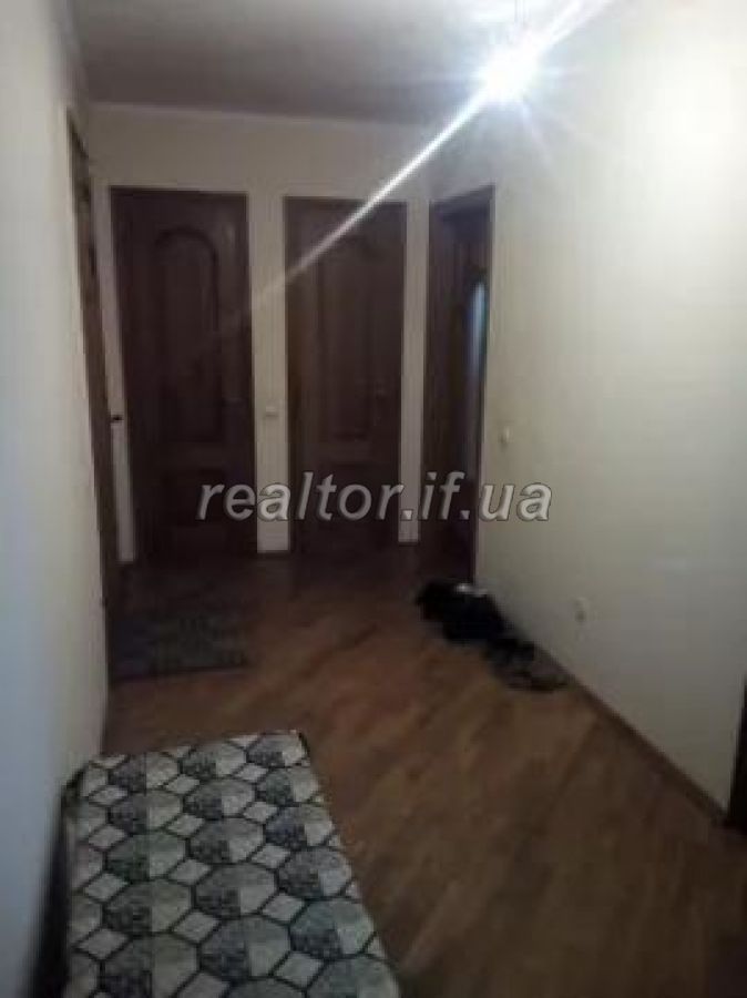 Prodayetsya_2_kimnatna_kvartyra_poblyzu_shkoly_po_vulytsi_24_serpnya_16852_10_1567069817.jpg