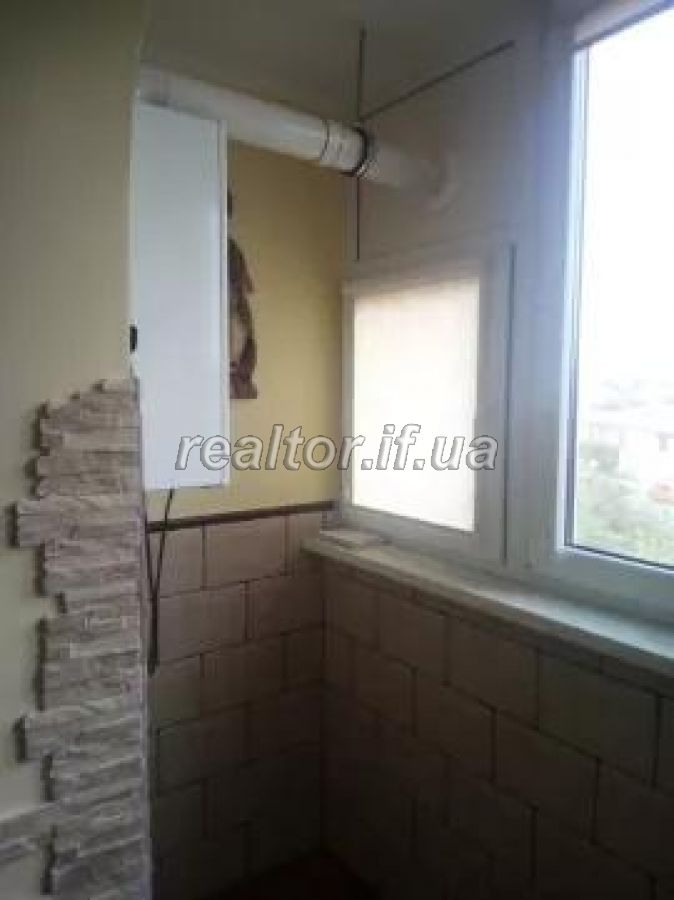 Prodayetsya_2_kimnatna_kvartyra_poblyzu_shkoly_po_vulytsi_24_serpnya_16852_17_1567069819.jpg