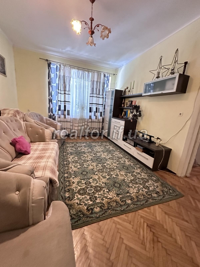 Prodayetsya_2_kimnatna_kvartyra_v_harnomu_zhylomu_stani_u_polskomu_budynku_tsentralna_chastyna_mista_23671_7_1742475638.jpeg