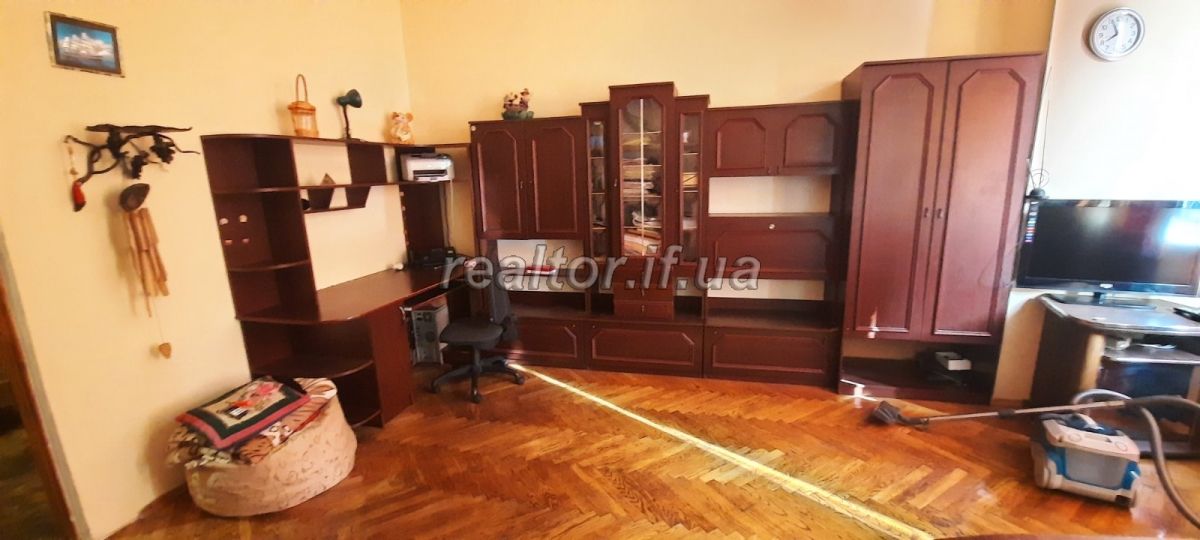 Prodayetsya_2_kimnatna_kvartyra_v_polskomu_budynku_po_vulytsi_Belvederska_v_tsentri_mista_20966_6_1636383207.jpeg