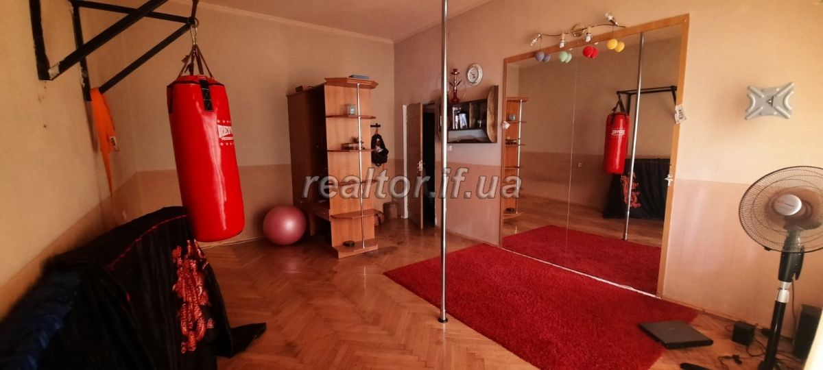 Prodayetsya_2_kimnatna_kvartyra_v_polskomu_budynku_po_vulytsi_Belvederska_v_tsentri_mista_20966_9_1636383208.jpeg