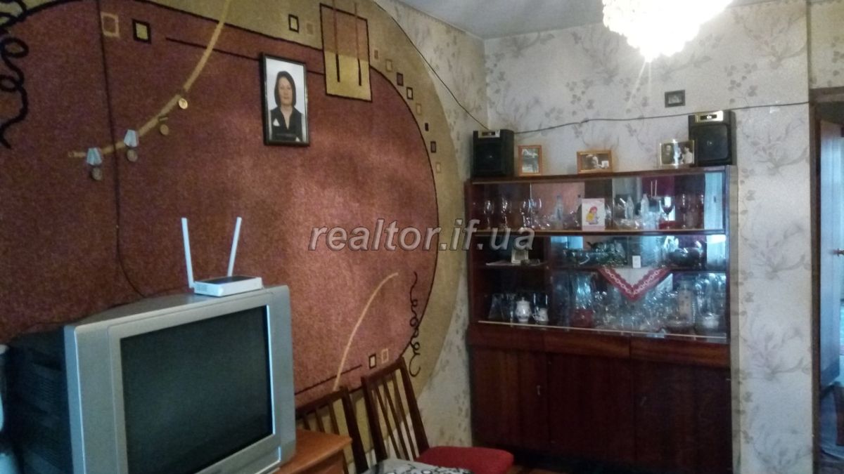 Prodayetsya_2_kimnatna_kvartyra_v_raioni_Metro_po_vulytsi_Vovchynetska_17041_3_1568973086.jpg