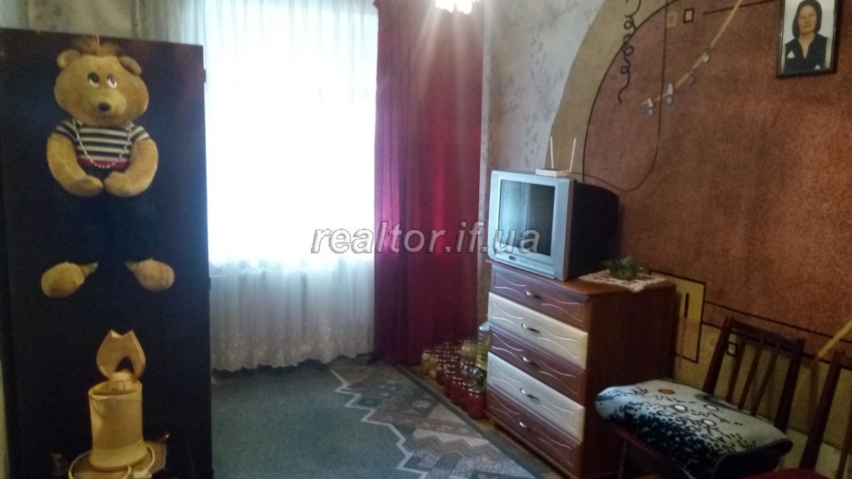 Prodayetsya_2_kimnatna_kvartyra_v_raioni_Metro_po_vulytsi_Vovchynetska_17041_7_1568973086.jpg