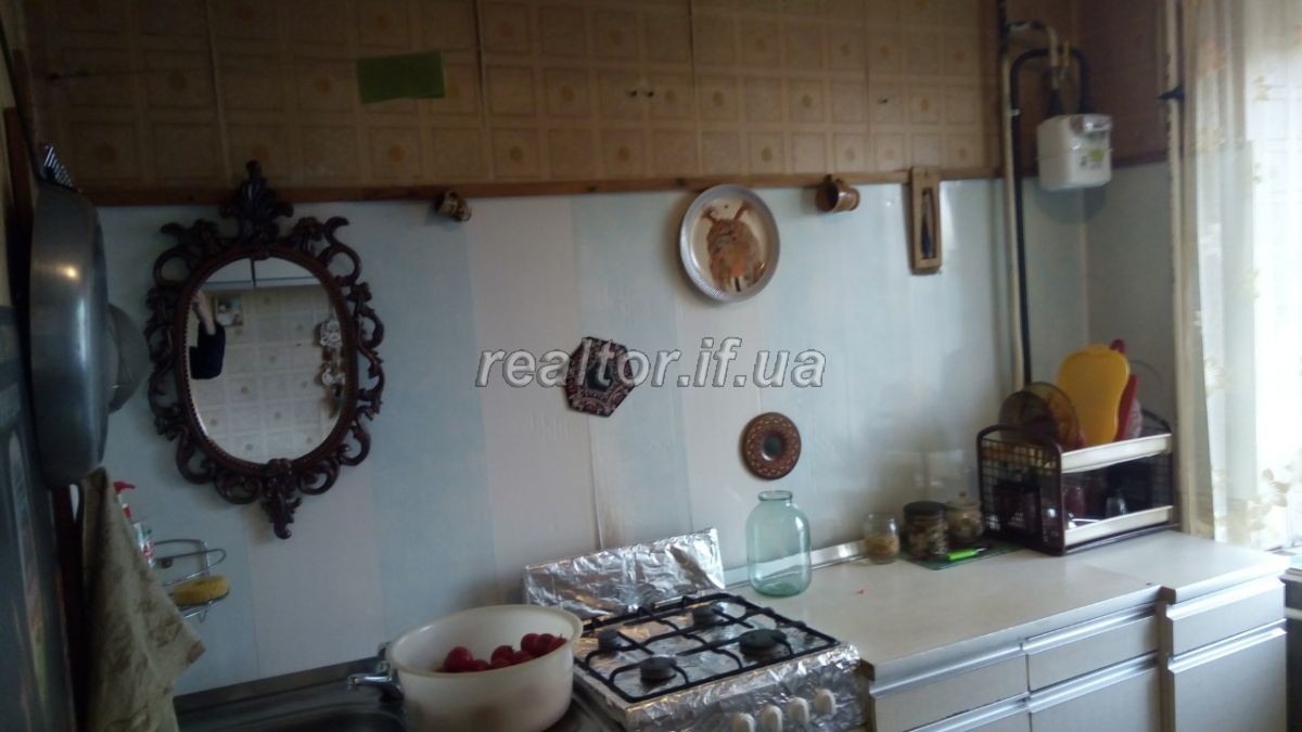 Prodayetsya_2_kimnatna_kvartyra_v_raioni_Metro_po_vulytsi_Vovchynetska_17041_8_1568973087.jpg