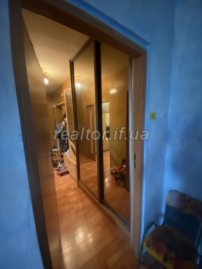 Prodayetsya_2_kimnatna_kvartyra_v_tsentri_mista_po_vulytsi_Sakharova_22676_6_1697712337.jpeg