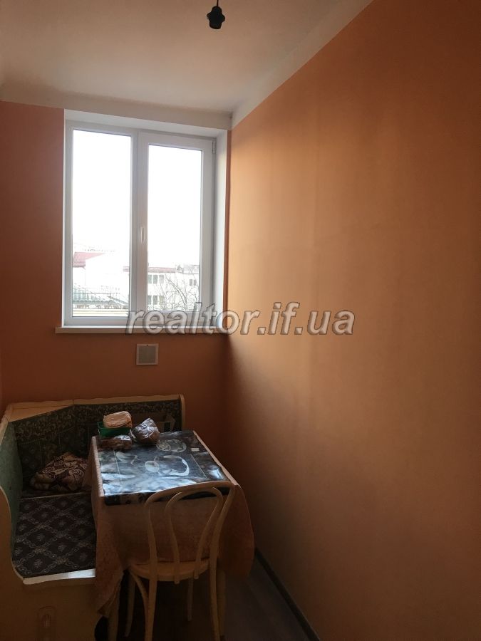 Prodayetsya_2_kimnatna_kvartyra_z_avtonomnym_opalennyam_v_tsentri_mista_po_vulytsi_Hryunvaldska_21310_3_1643965698.jpeg