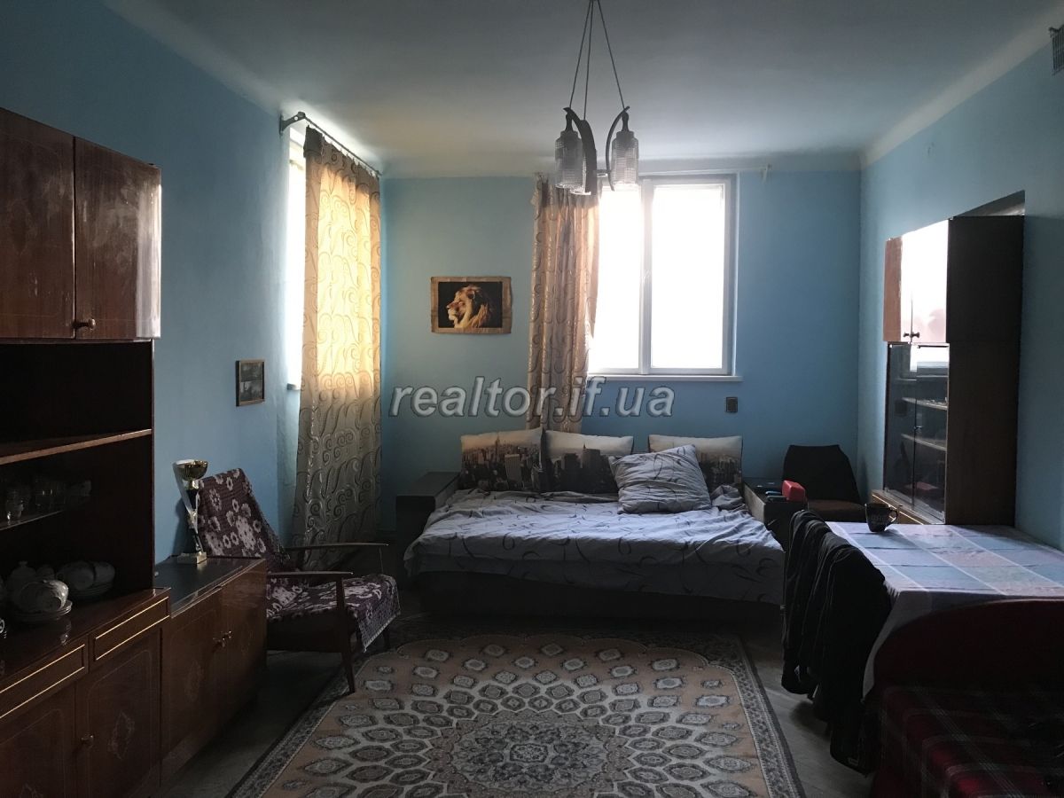 Prodayetsya_2_kimnatna_kvartyra_z_avtonomnym_opalennyam_v_tsentri_mista_po_vulytsi_Hryunvaldska_21310_6_1643965698.jpeg