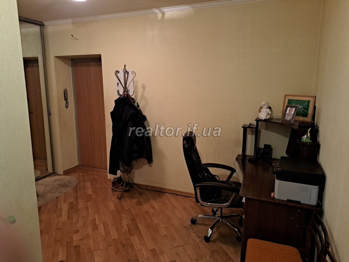 Prodayetsya__2_kimnatna_kvartyra_z_mansardoyu__v_obzhytii_novobudovi_po_vulytsi_Troleibusna_22789_10_1702288597.jpeg