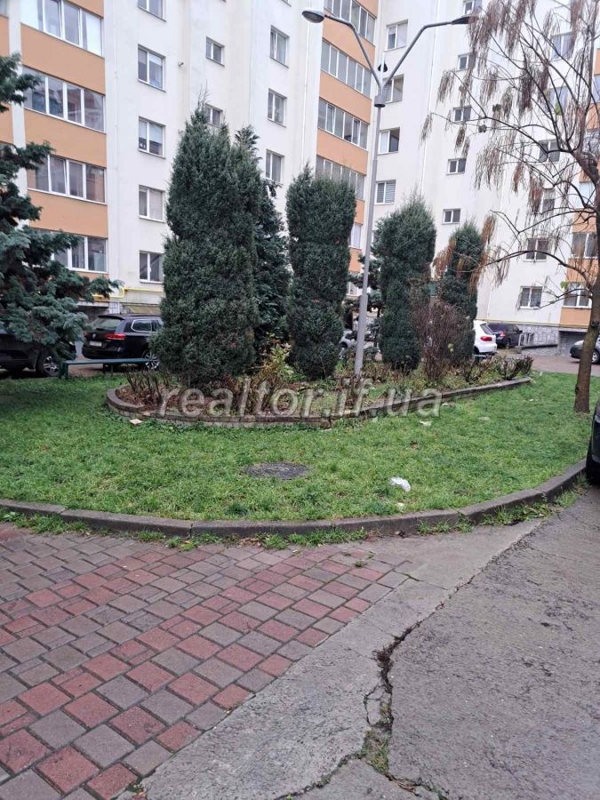 Prodayetsya__2_kimnatna_kvartyra_z_mansardoyu__v_obzhytii_novobudovi_po_vulytsi_Troleibusna_22789_3_1702288595.jpeg