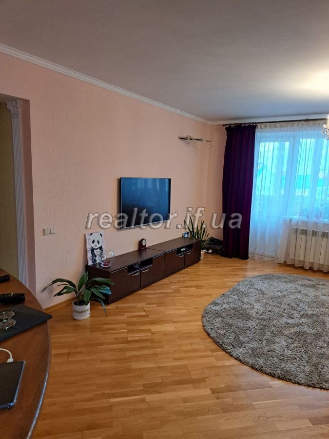 Prodayetsya__2_kimnatna_kvartyra_z_mansardoyu__v_obzhytii_novobudovi_po_vulytsi_Troleibusna_22789_5_1702288596.jpeg