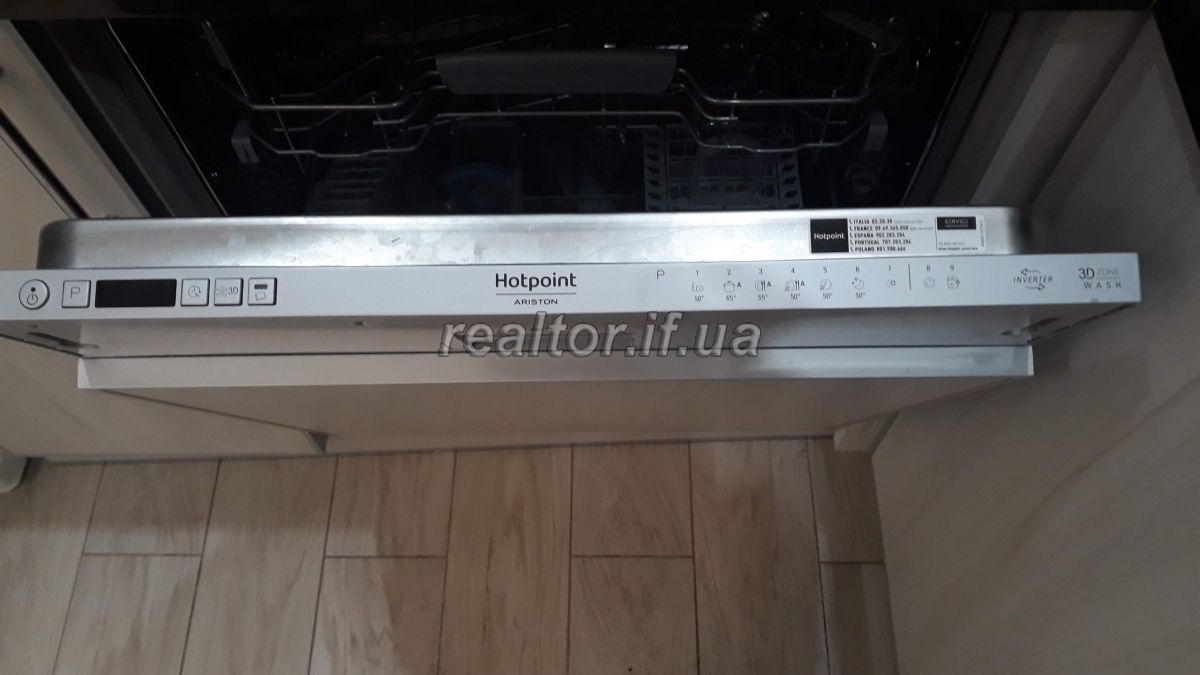 Prodayetsya_2_kimnatna_kvartyra_z_remontom_i_meblyamy_po_vulytsi_Slobidska_21245_14_1643020074.jpeg