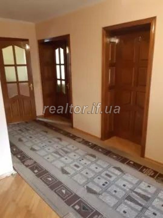 Prodayetsya_2_kimnatna_prostora_kvartyra_v_raioni_Pasichna_po_vulytsi_Khimikiv_16988_5_1568640671.jpg