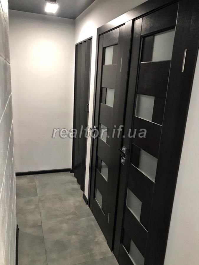 Prodayetsya_2kimnatna_kvartyra_po_vulytsi_BKhmelnytskoho_16491_17_1559910413.jpg
