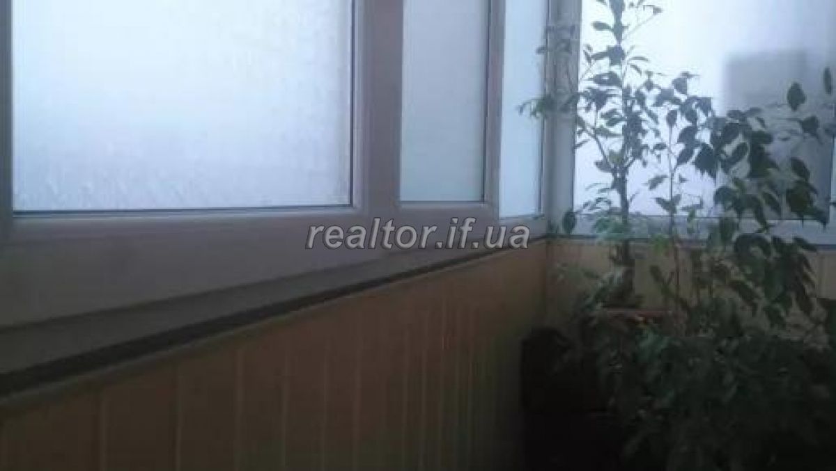 Prodayetsya_3_kimnatna_kvartyra_bilya_torhovoho_tsentru_Veles_16666_10_1564061893.jpg