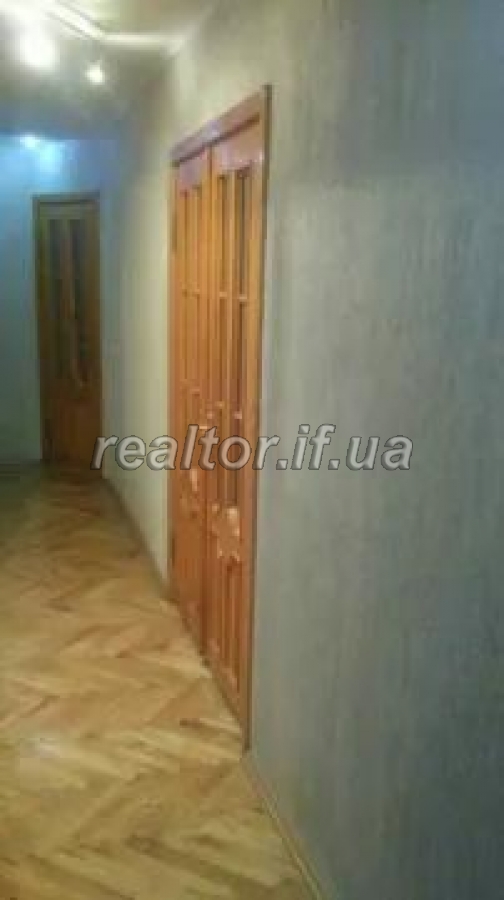 Prodayetsya_3_kimnatna_kvartyra_bilya_torhovoho_tsentru_Veles_16666_7_1564061892.jpg
