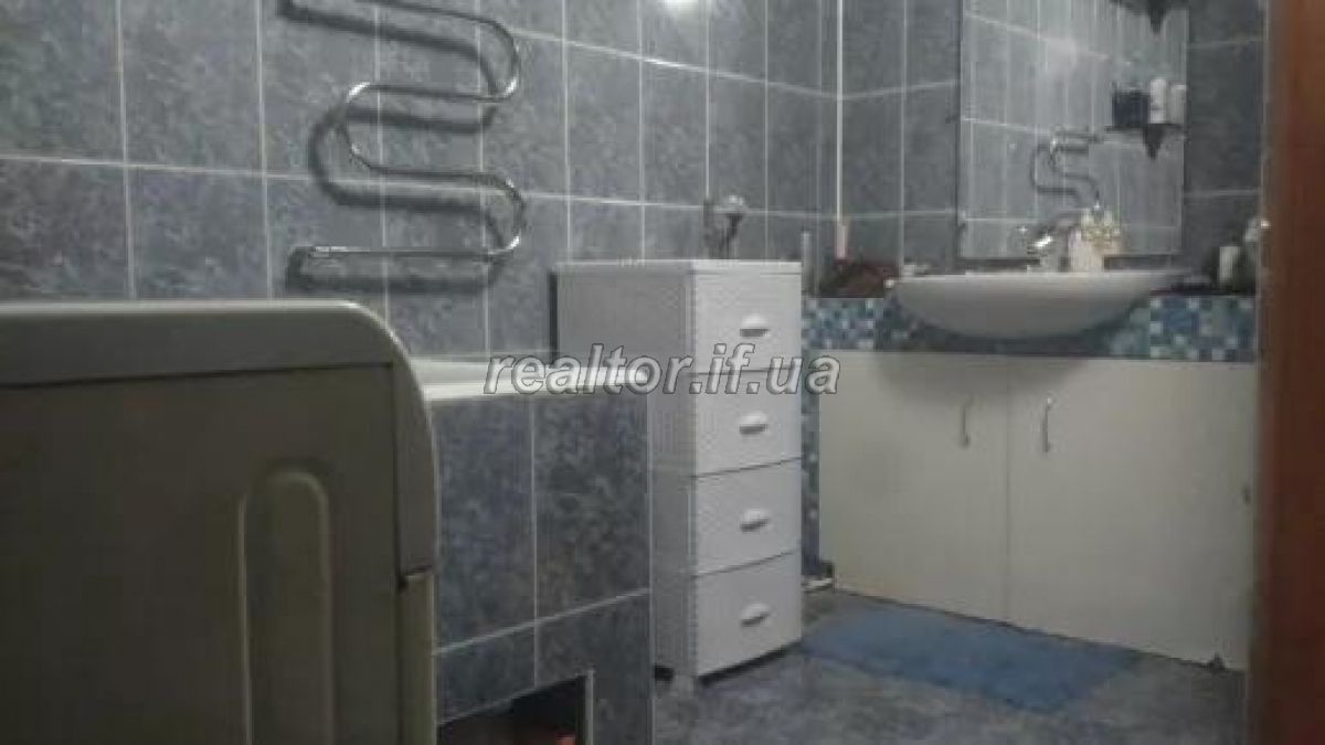 Prodayetsya_3_kimnatna_kvartyra_bilya_torhovoho_tsentru_Veles_16666_9_1564061893.jpg