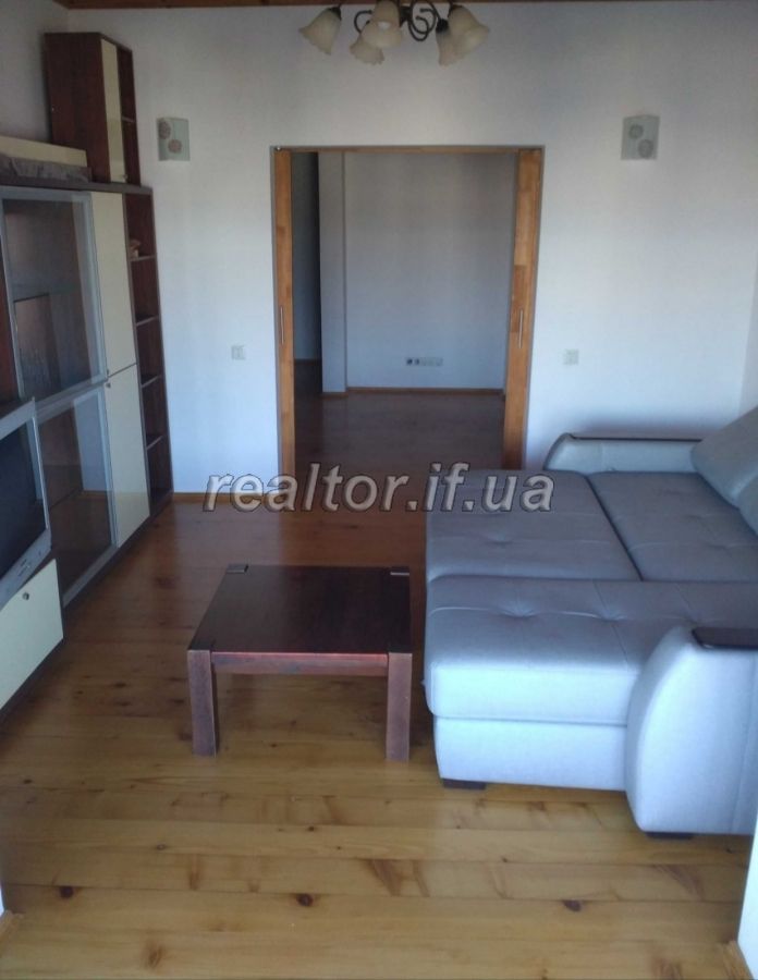 Prodayetsya_3_kimnatna_kvartyra_chastkovo_z_meblyamy_po_vulytsi_Bohdana_Khmelnytskoho_21396_4_1645526074.jpeg