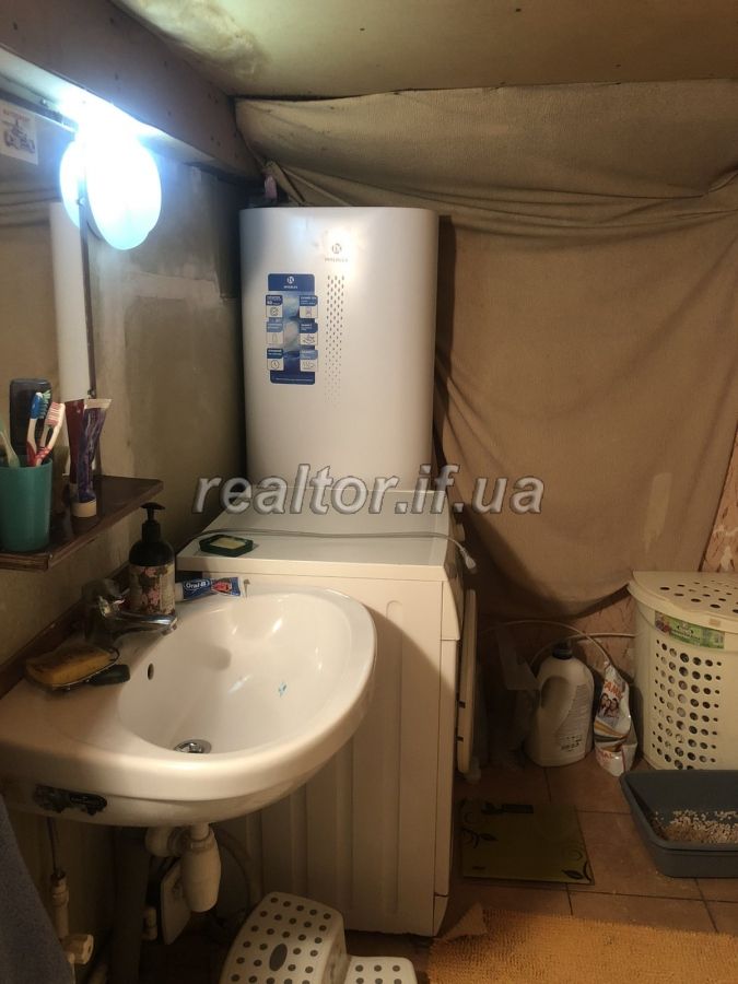 Prodayetsya_3_kimnatna_kvartyra_v_polskomu_budynku_po_vulytsi_Sichovykh_Striltsiv_17353_8_1675072225.jpeg