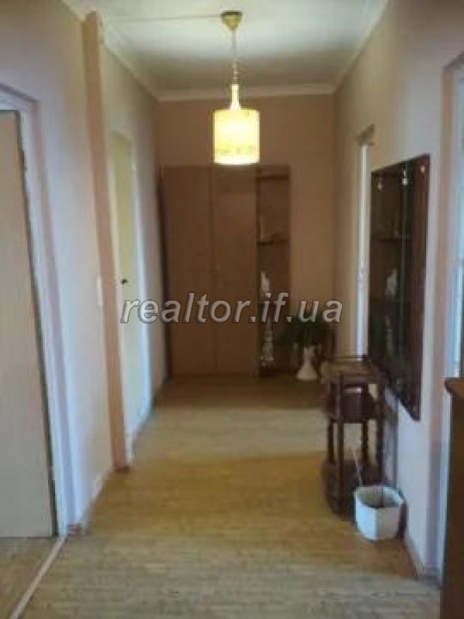 Prodayetsya_3_kimnatna_kvartyra_v_raioni_Pasichna_po_vulytsi_Troleibusna__17010_2_1568730019.jpg