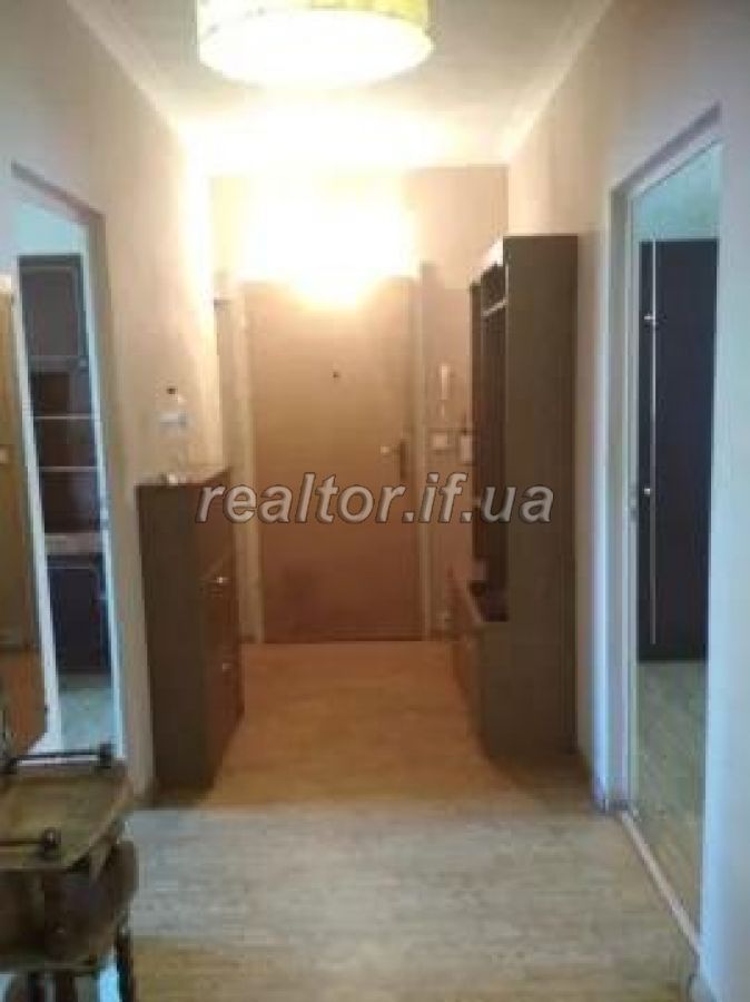 Prodayetsya_3_kimnatna_kvartyra_v_raioni_Pasichna_po_vulytsi_Troleibusna__17010_3_1568730019.jpg