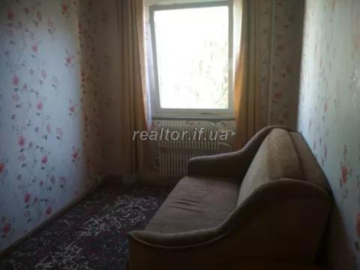 Prodayetsya_3_kimnatna_kvartyra_v_raioni_Pasichna_po_vulytsi_Troleibusna__17010_8_1568730021.jpg