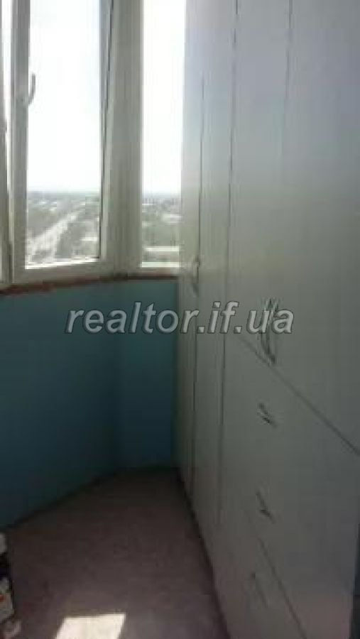 Prodayetsya_3_kimnatna_kvartyra_v_raioni_Velmartu_po_vulytsi_Konovaltsya_17020_6_1568810171.jpg