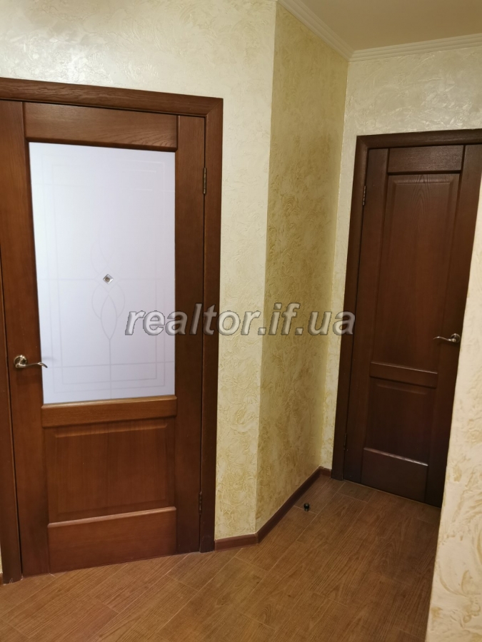 Prodayetsya_3_kimnatna_kvartyra_z_komoroyu_v_zatyshnomu_raioni_mista_po_vulytsi_Heroyiv_Mykolayeva_22774_15_1701684586.jpeg