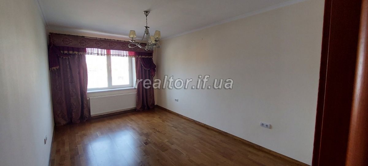 Prodayetsya_3_kimnatna_kvartyra_z_kukhonnymy_meblyamy_po_vulytsi_Vovchynetska_v_raioni_restoranu_Trembita__17297_3_1627458076.jpeg